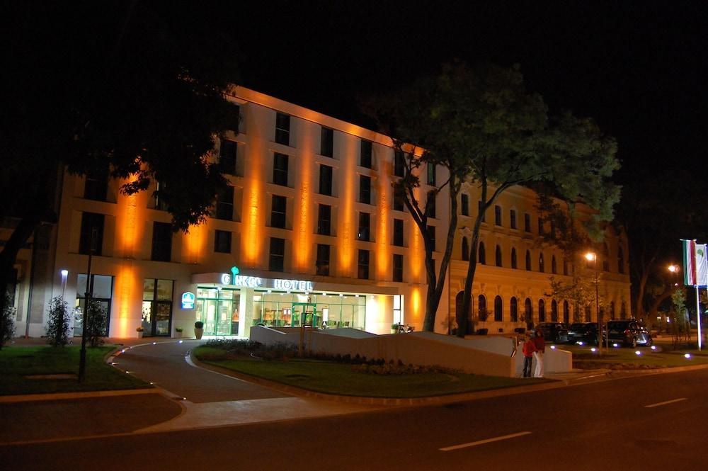 Hódmezővásárhely Hotel Ginkgo מראה חיצוני תמונה